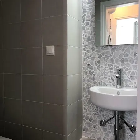 Apollonion House Apartment