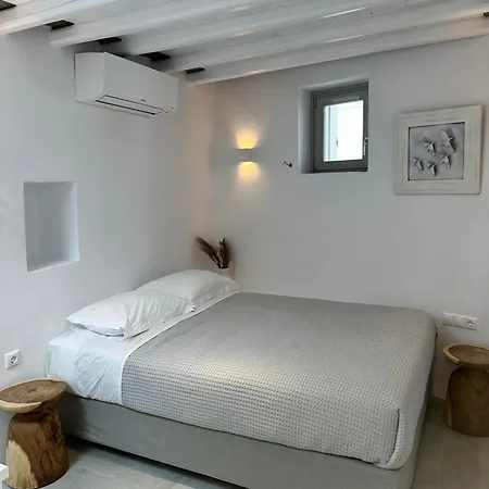 Apollonion House
